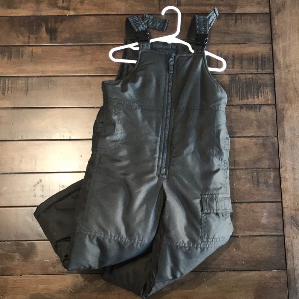 4T snow pants